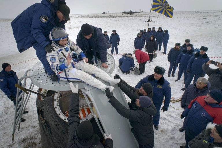 Kazachstan, IS, NASA