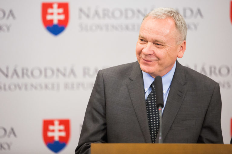 Peter Kresák