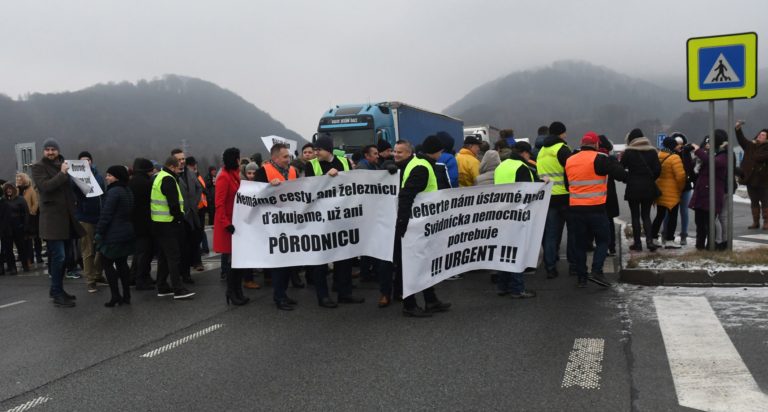 Protest proti zrušeniu pôrodnice vo Svidníku