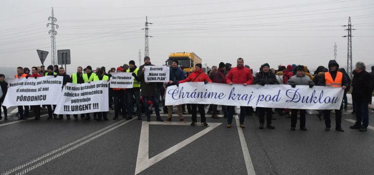Protest proti zrušeniu pôrodnice vo Svidníku