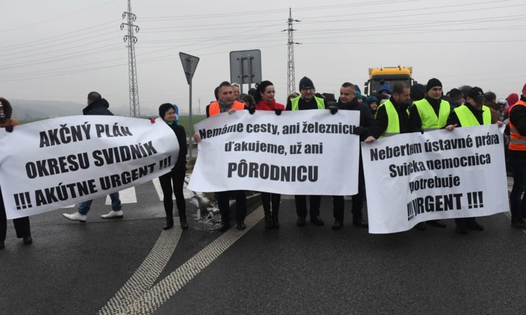 Protest proti zrušeniu pôrodnice vo Svidníku