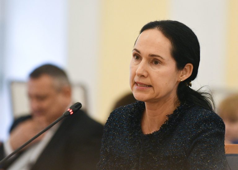 Lucia Kurilovská
