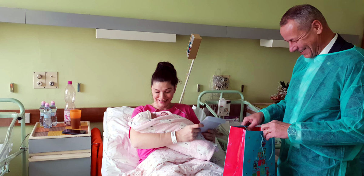 Ella - prvé dieťa narodené v Banskej Bystrici v roku 2019