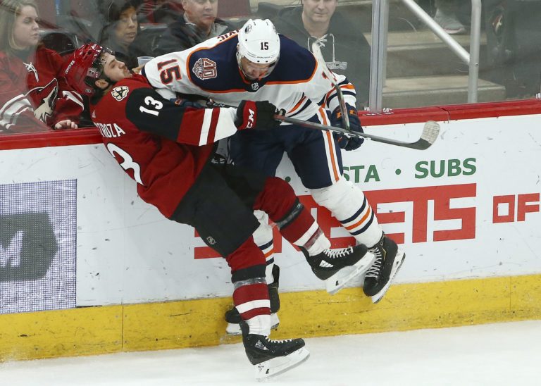 Alexander Petrovic, Vinnie Hinostroza