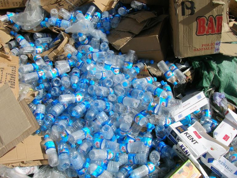 Garbage 2263208_1920.jpg
