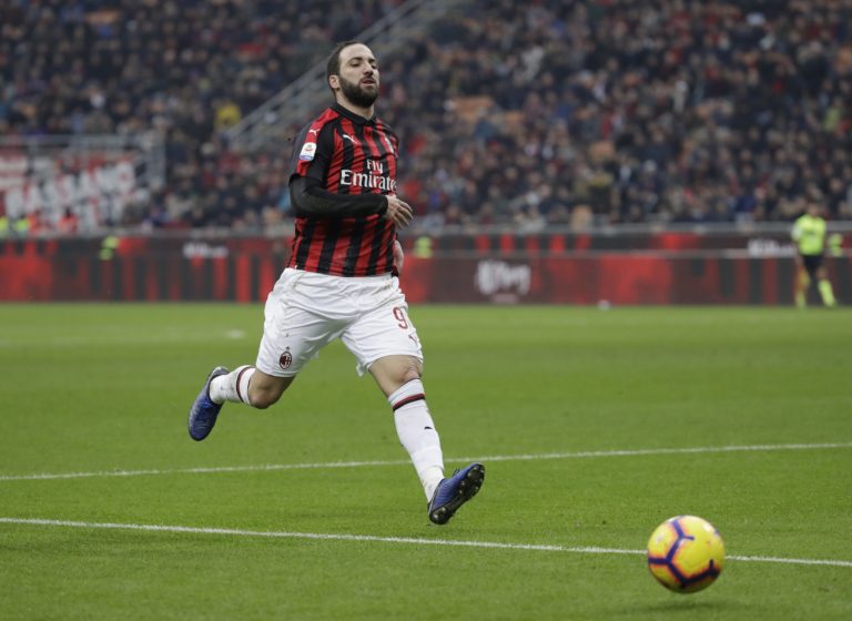 Gonzalo Higuaín, AC Miláno