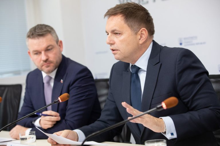 Peter Pellegrini, Peter Kažimír