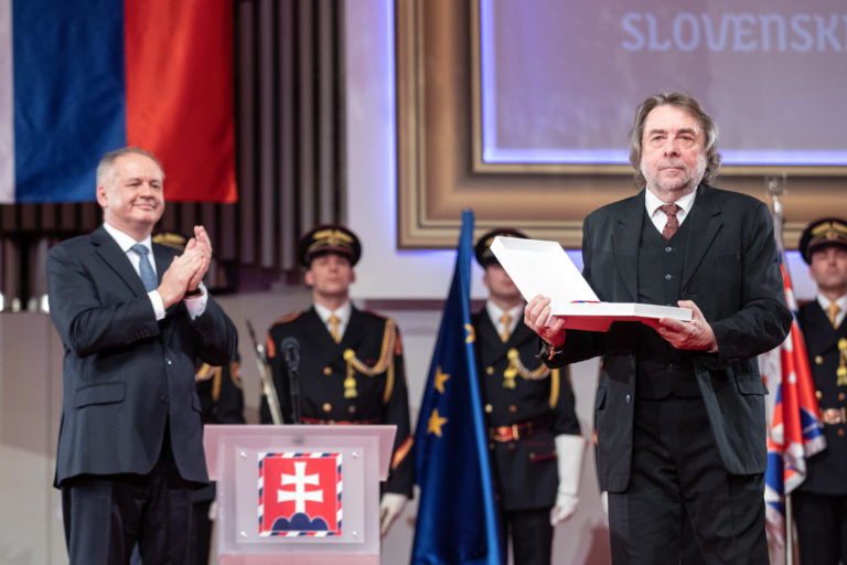 Andrej Kiska, udeľovanie štátneho vyznamenania