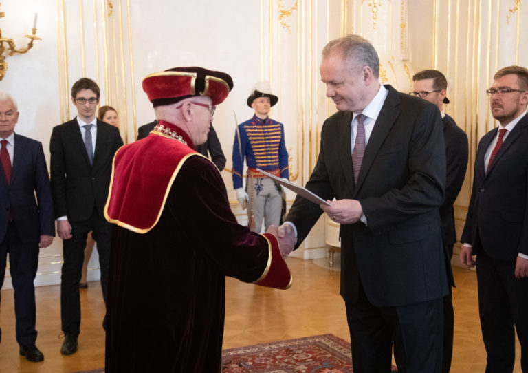 Prezident Andrej Kiska vymenoval rektorov vysokých škôl