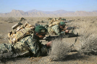Irán, vojenské cvičenie, vojaci