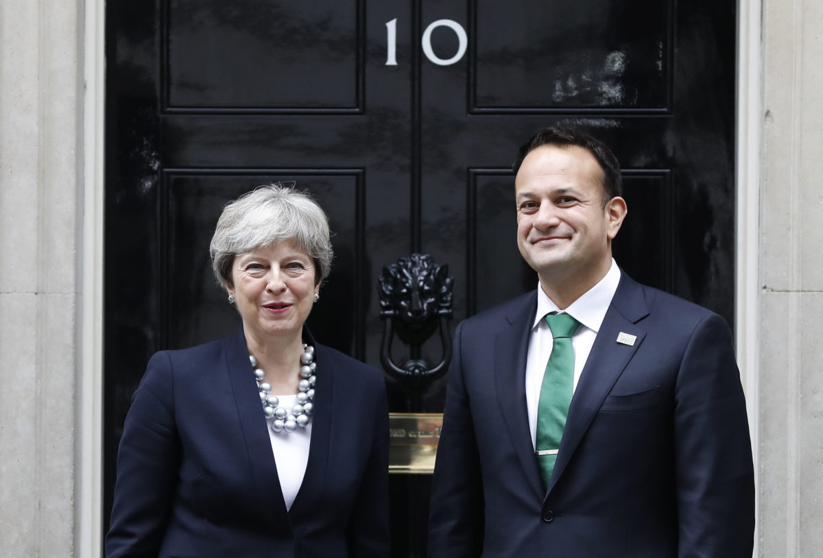 Leo Varadkar, Theresa Mayová