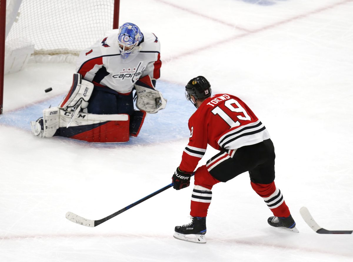 Jonathan Toews, Pheonix Copley