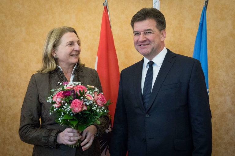 Karin Kneisslová, Miroslav Lajčák