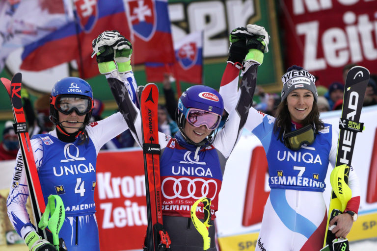 Petra Vlhová, Wendy Holdenerová, Mikaela Shiffrinová