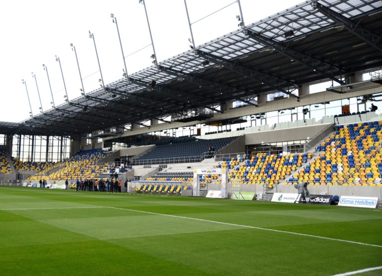 MOL Aréna Dunajská Streda, hlavná tribúna