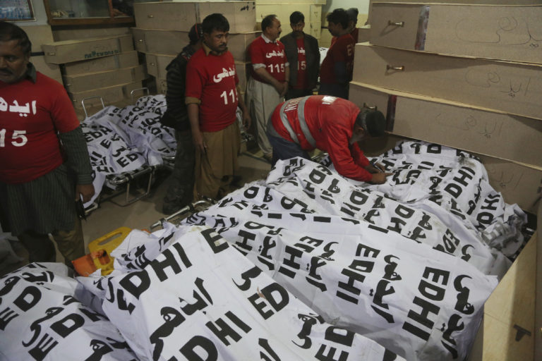 Pakistan, obete