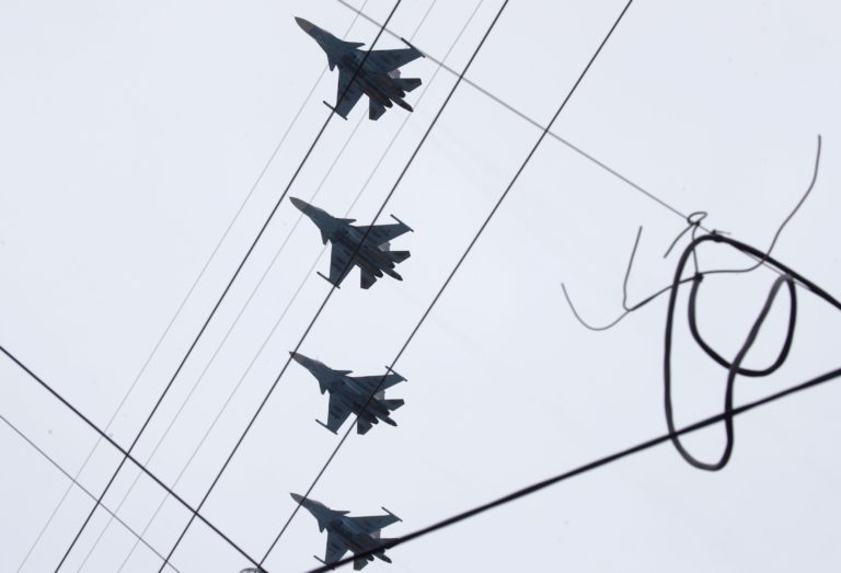 stíhačka Su-34