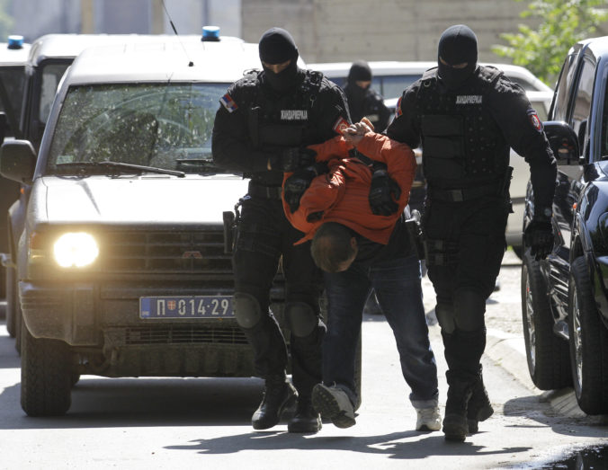 albánska polícia, zatknutie