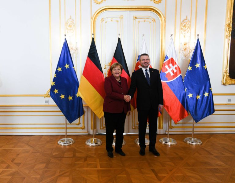 Angela Merkelová, Peter Pellegrini