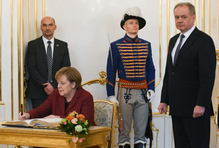 Angela Merkelová, Andrej Kiska