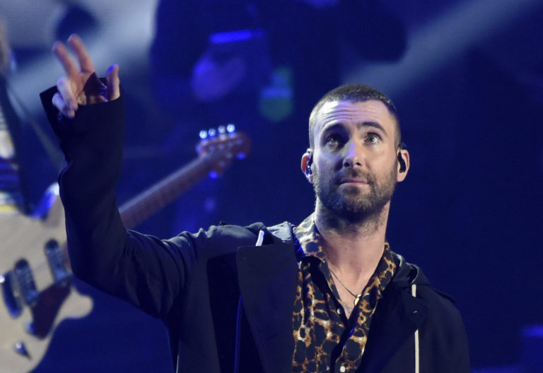 Adam Levine, Maroon 5