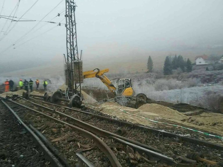 Vykoľajený vlak v Krompachoch