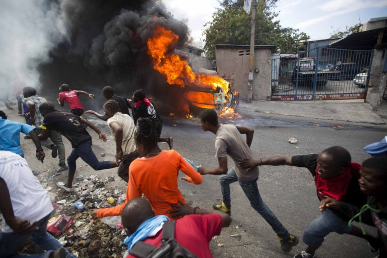Haiti, protivládne protesty