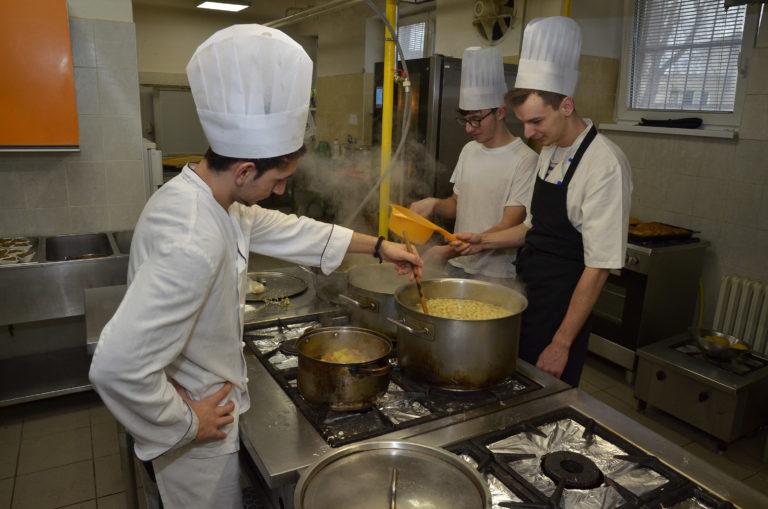 DOD: Centrum vzdelávania pre remeslá pri SOŠ