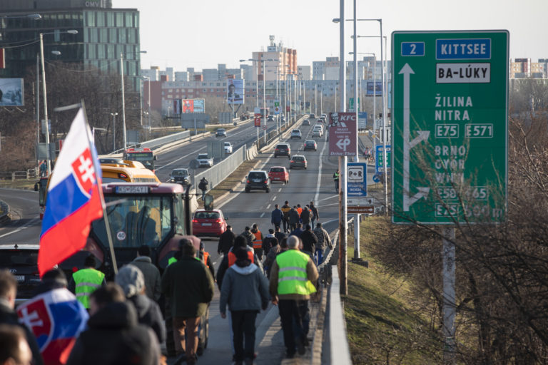 PROTEST: Farmári v Bratislave