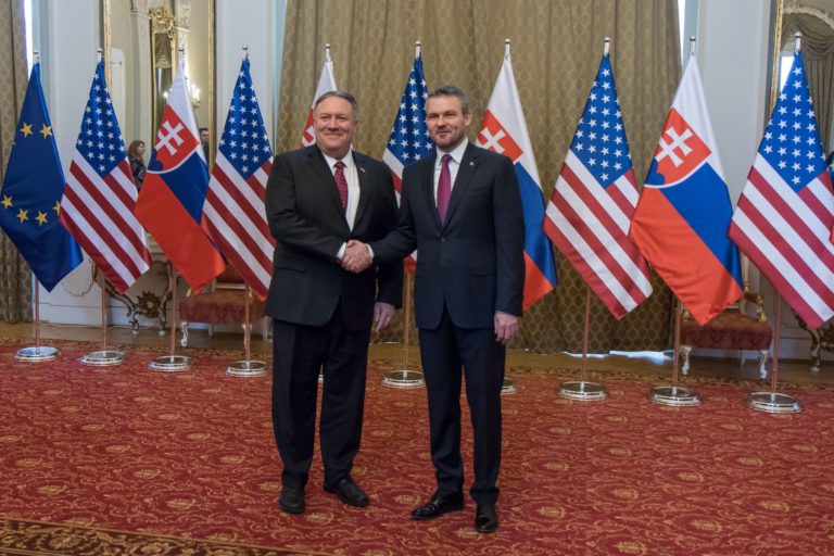 Mike Pompeo, Peter Pellegrini