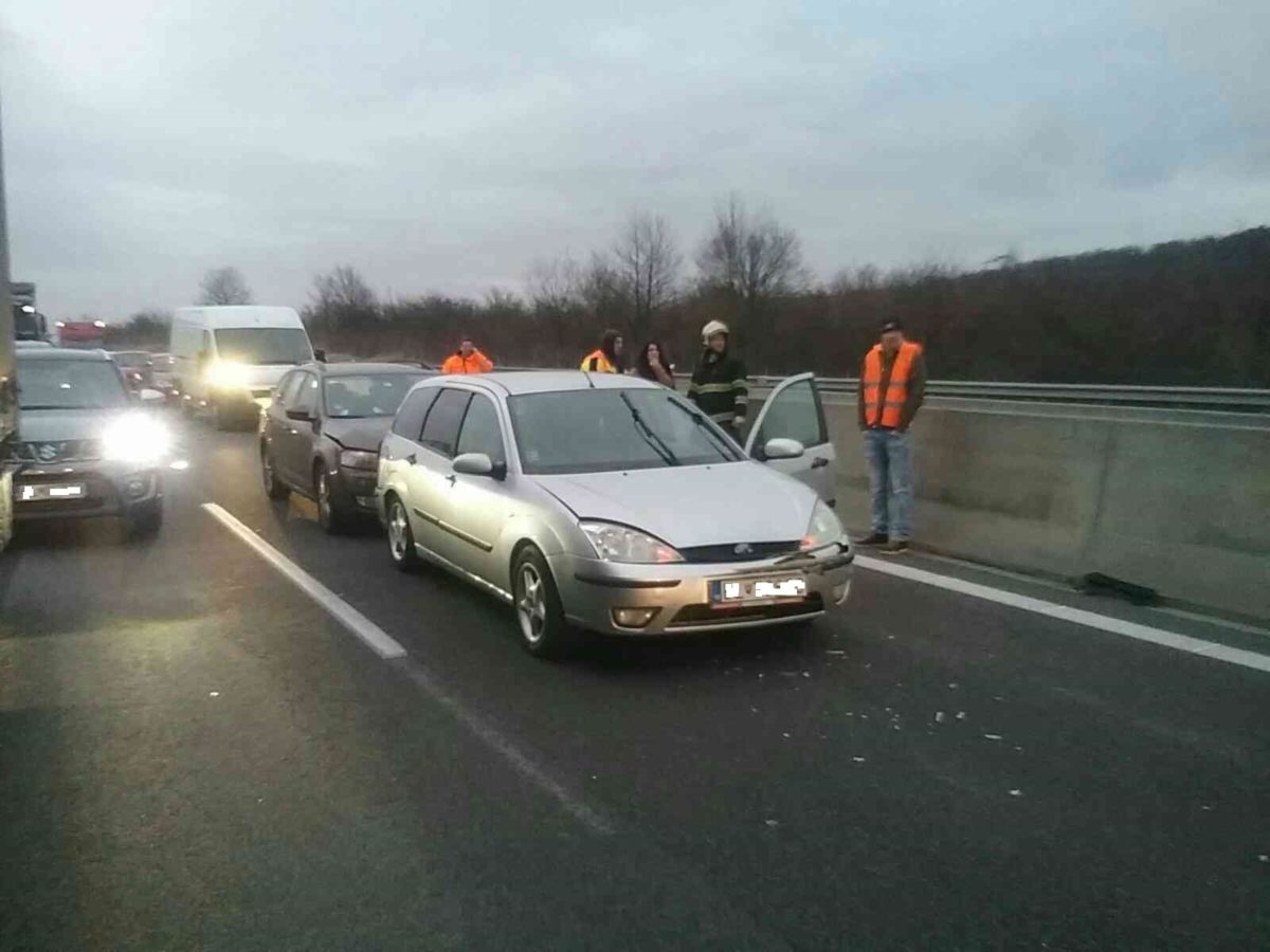 dopravná nehoda, diaľnica D2