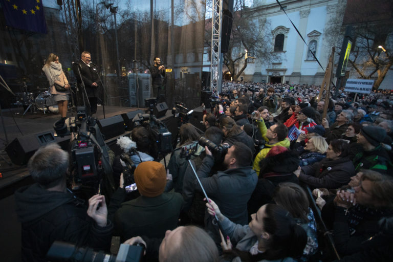 ZHROMAŽDENIE: Za slušné Slovensko v Bratislave