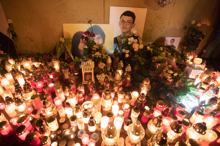 Kuciak, Kušnírová
