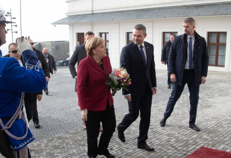 Angela Merkelová, Peter Pellegrini