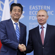 Šinzó Abe, Vladimir Putin