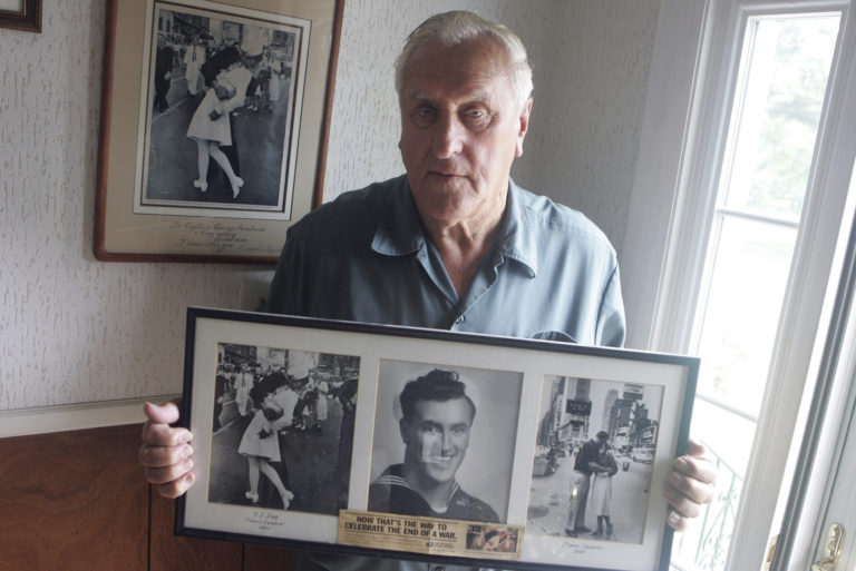George Mendonsa