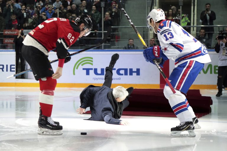 Jose Mourinho, Pavel Daciuk, Jevgenij Medvedev, KHL
