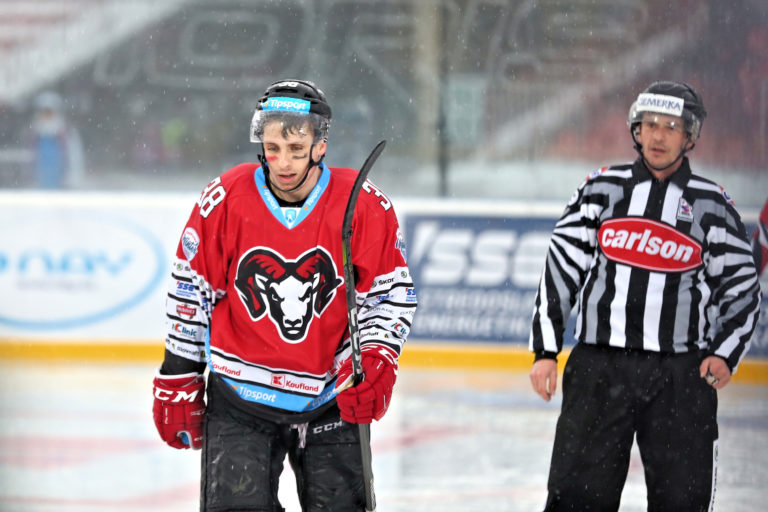 Kaufland Winter Classic Games 2019, Súboj legiend