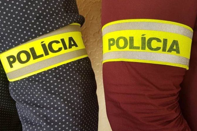 Polícia
