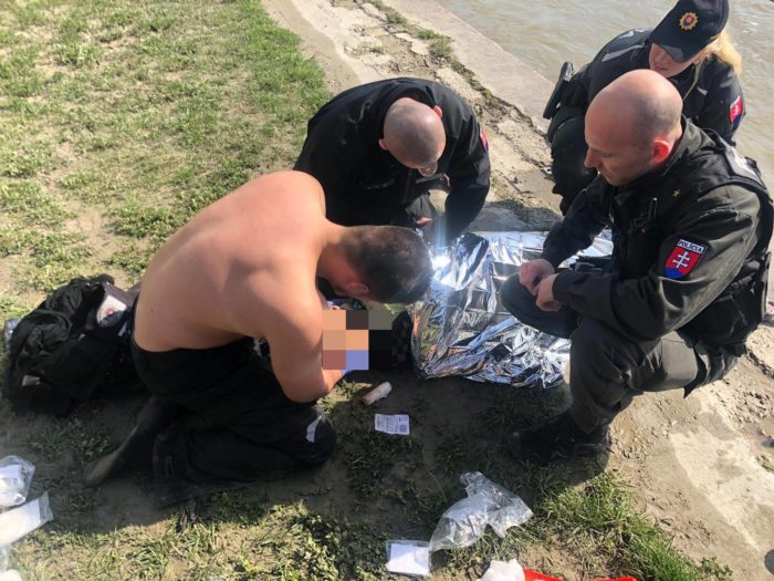 POLÍCIA: Záchrana ženy topiacej sa v Dunaji