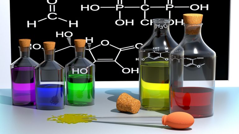 Chemistry 740453_1280.jpg