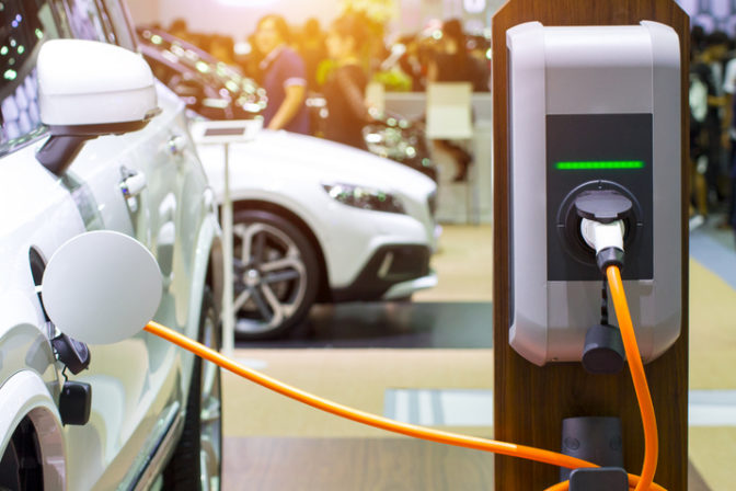 elektromobil, automobil