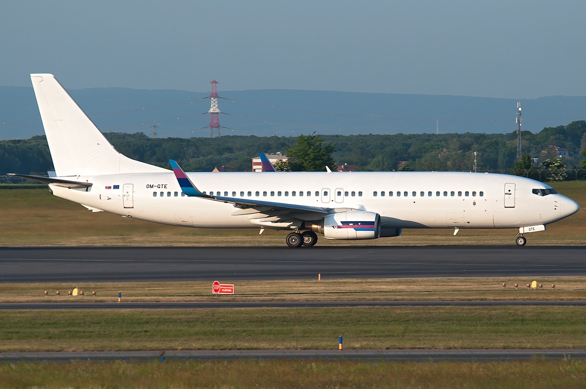 Boeing 737 800