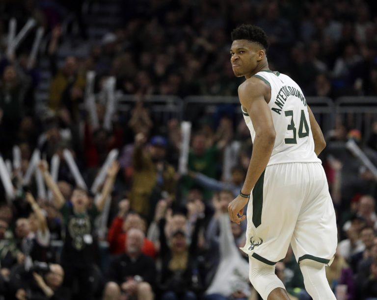 Giannis Antetokounmpo, Milwaukee, Charlotte