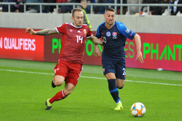 FUTBAL: Slovensko - Maďarsko (kvalifikácia o postup na ME 2020), Gergo Lovrencsics, Róbert Mak