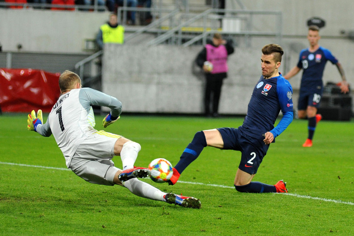 FUTBAL: Slovensko - Maďarsko (kvalifikácia o postup na ME 2020), Péter Gulácsi, Peter Pekarík