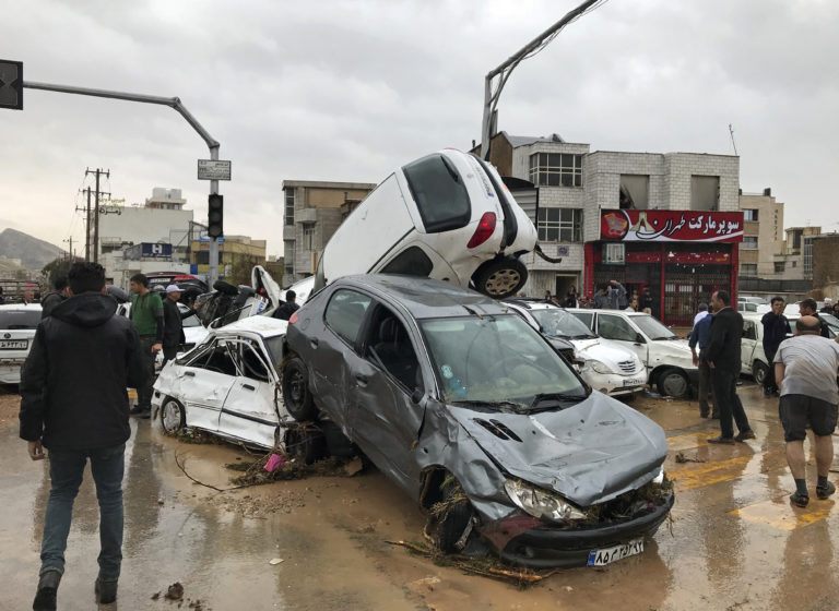 Záplavy, irán