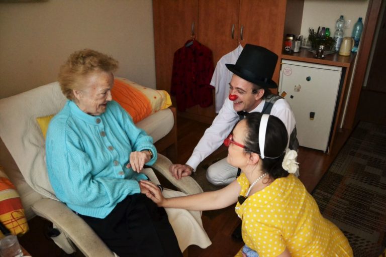 Klauni_zdravotni_seniori.jpg