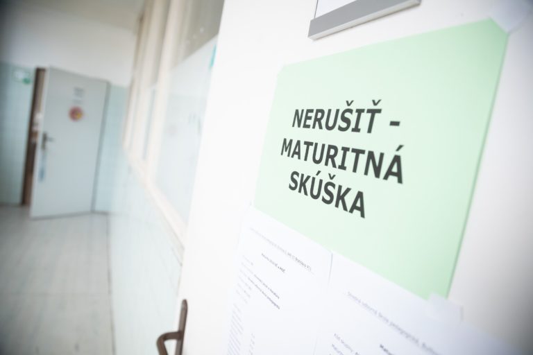 ŠKOLSTVO: Písomné maturity