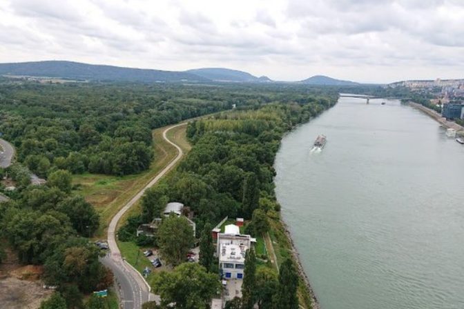 Pecniansky les maps.google.sk_.jpg